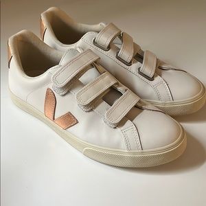 Veja Recife Logo Velcro Sneakers